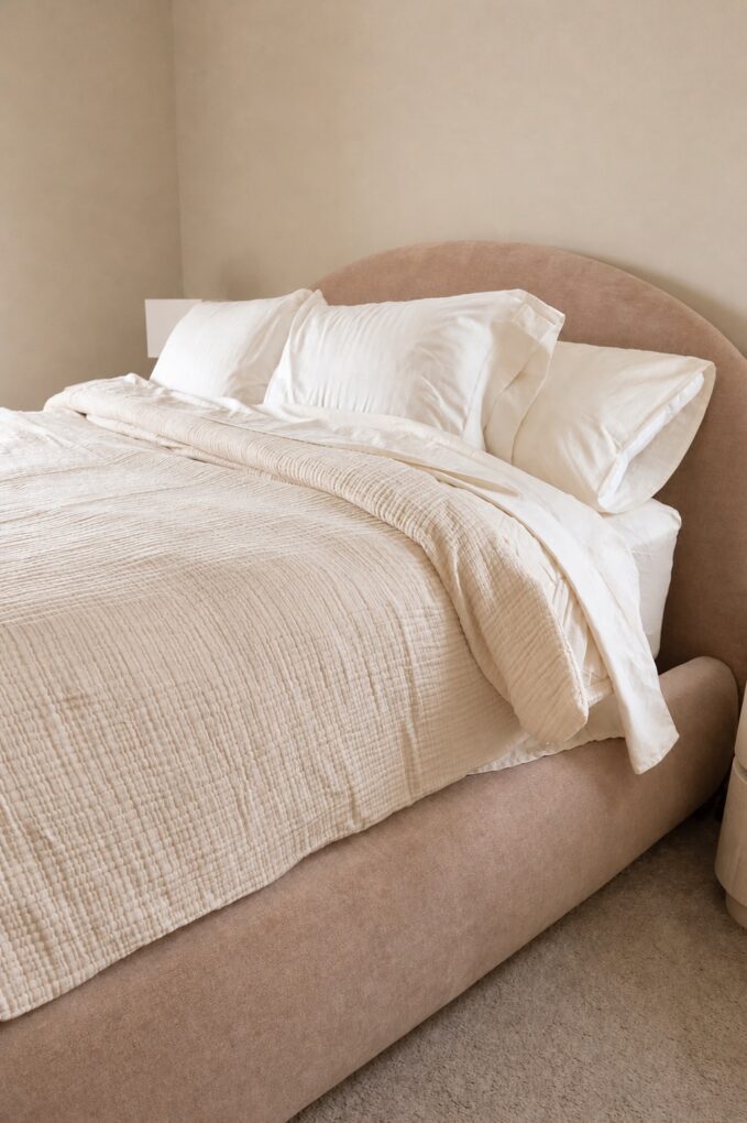 Our whole family believes a Helix mattress is worth it especially for plus size and big and tall people.